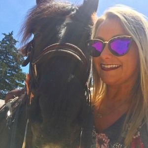 Meet your Posher, Allison